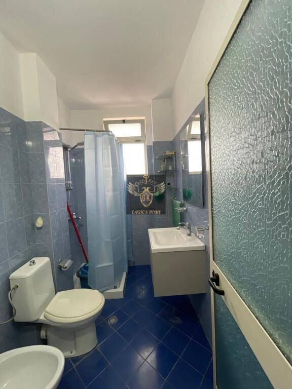 🏡 Appartamento in affitto 1+1 + Balcone – Vicino Flagship Center, Durrës