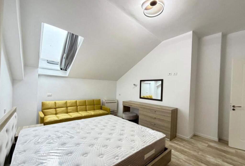 Duplex 3+1+2 with Veranda + Parking – Selitë Roundabout🏙