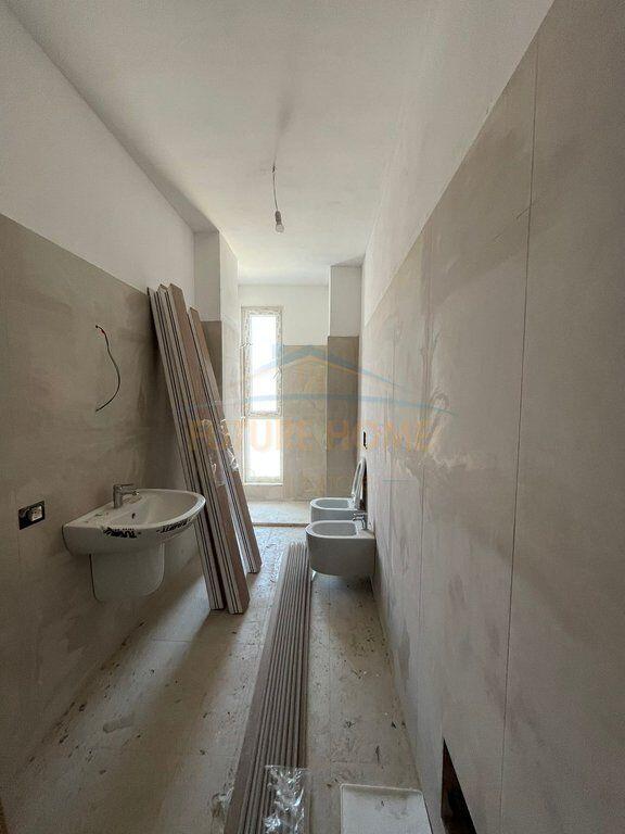 Apartment 2+1+2 for sale, Besa Street