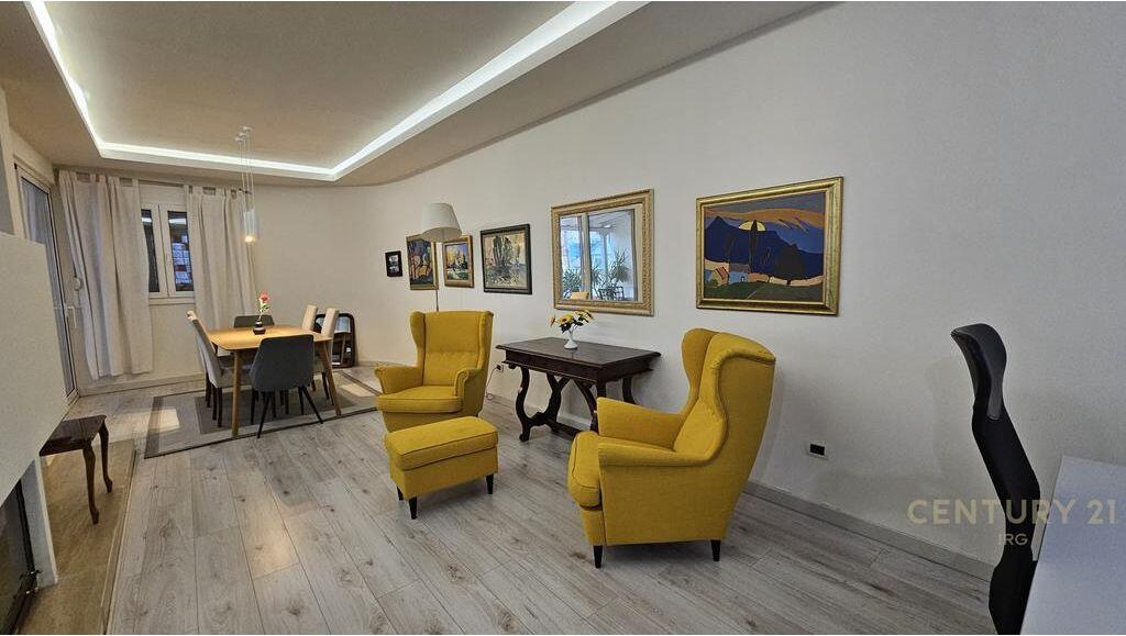 Apartment 3+1+2 for sale in the Ish-Blloku area