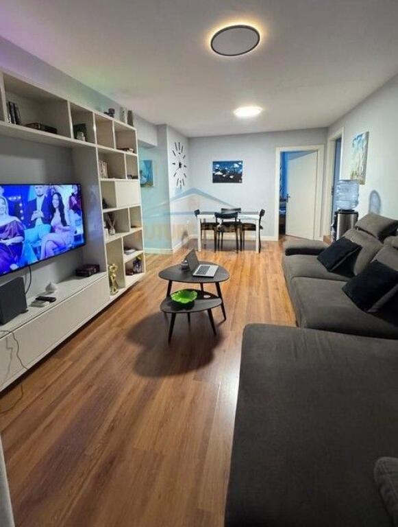 Affitto, Appartamento 2+1, Via Perlat Rexhepi, Tirana