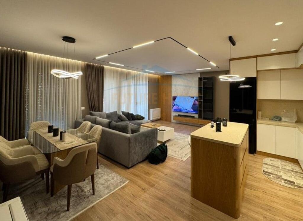 Qera, Apartament 2+1+2+Post Parkimi, Kompleksi Delijorgji , Tirane..