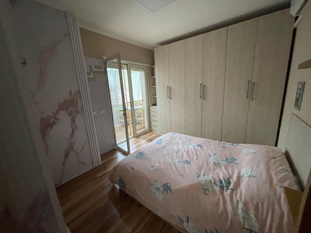 Jepet Apartament me qera