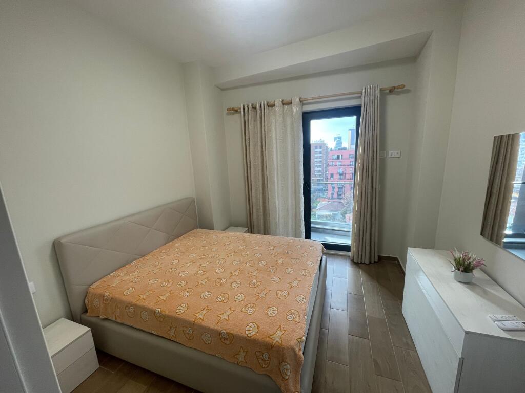 Apartment for rent with parking space