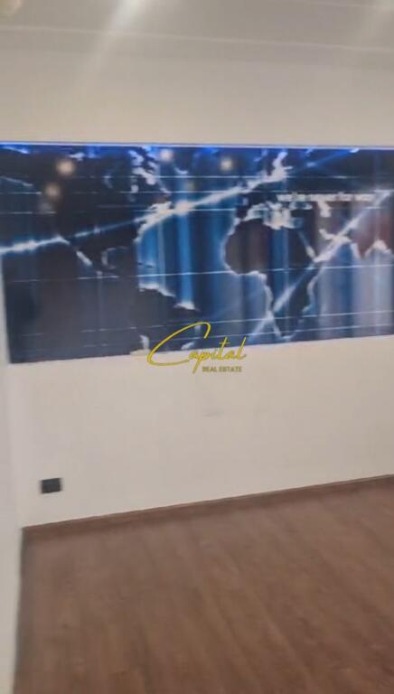 UFFICIO IN AFFITTO 70 M2 VIA KAVAJES 700 EURO