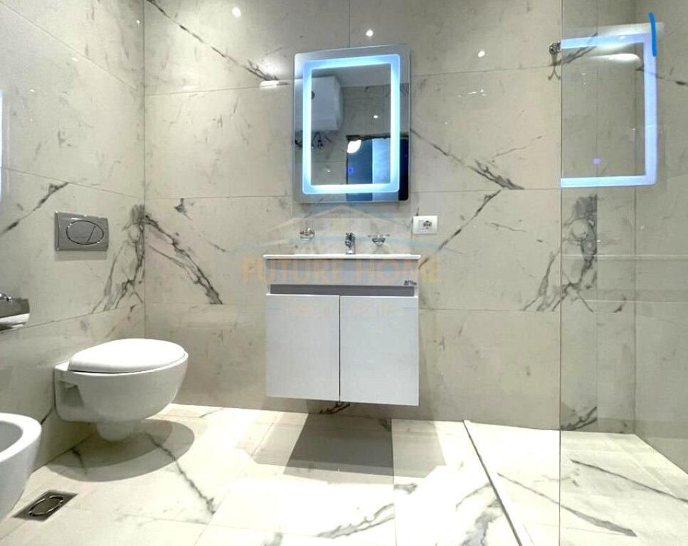 Appartamento 1+1, in Affitto, Via Kosovareve, Tirana.