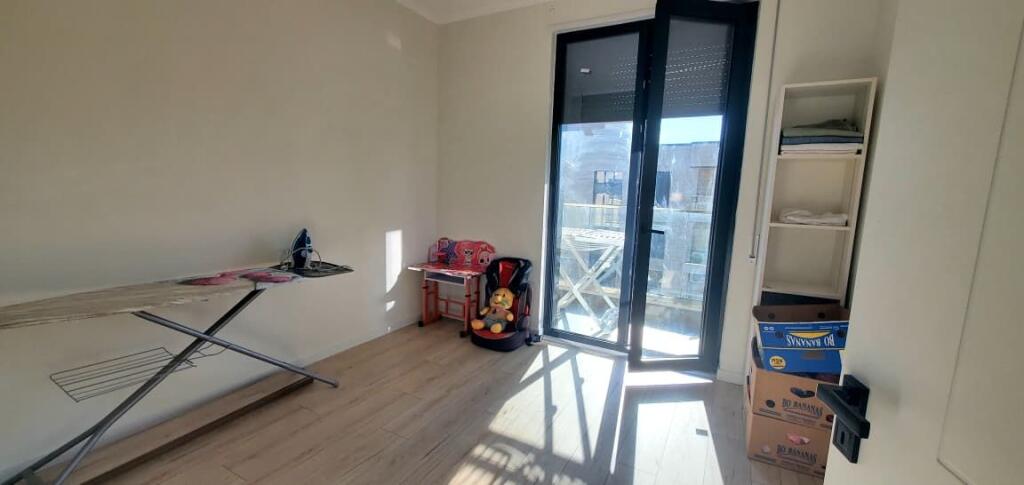Jepet me qira apartament 2+1 në kompleksin Erli