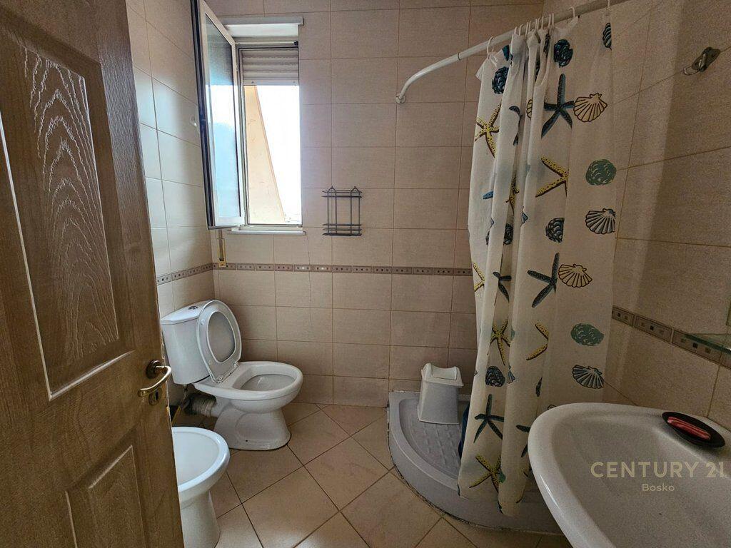 JAPIM ME QIRA PARTAMENT 1+1 TEK PAZARI I RI