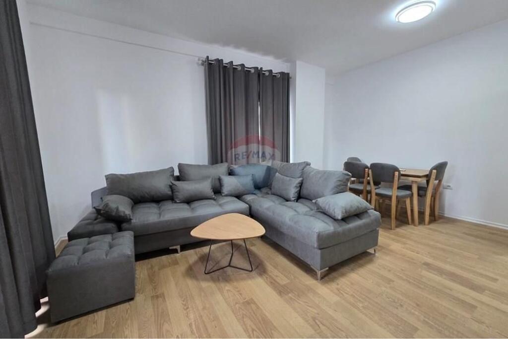 Apartment for rent 2+1+2 at Zogu i Zi