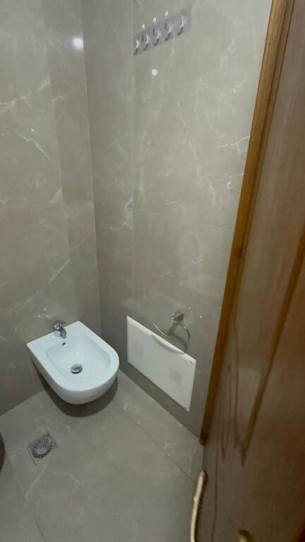 🏡 Apartament 2+1 me Qira – Hipoteka (Jordan Misja)