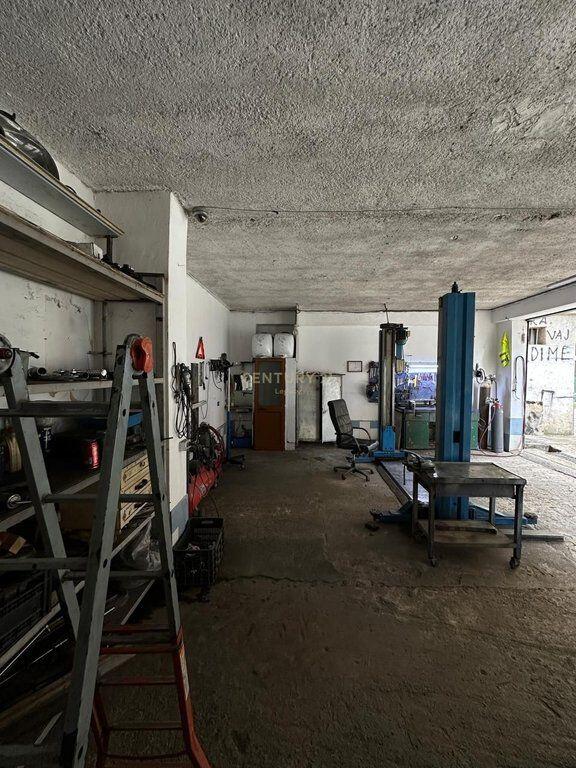 Service for rent in the Fresku area