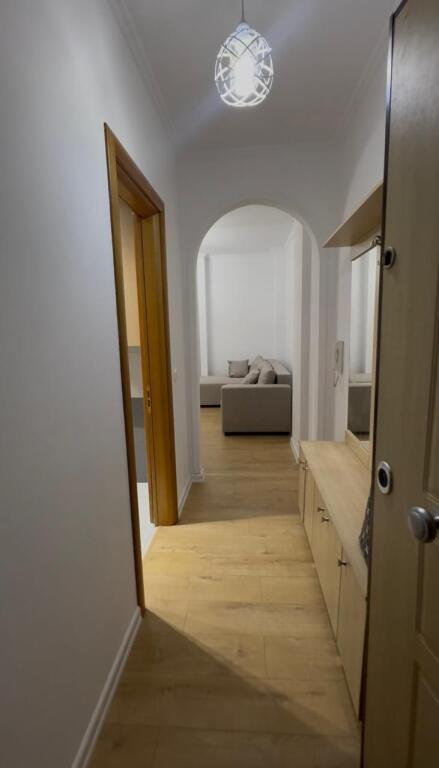Apartament 2+1 ne Shitje tek Liqeni i Thate