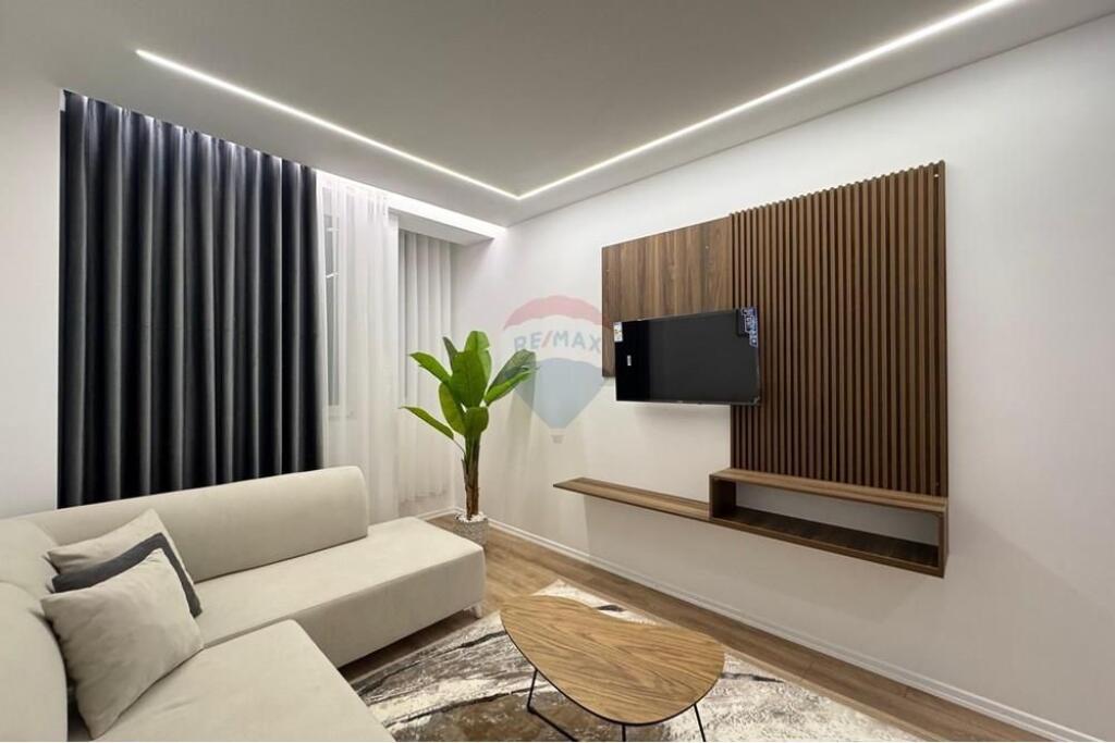 Apartment - For Sale - Mine Peza Street, Tirana(ID: 530181094-136)