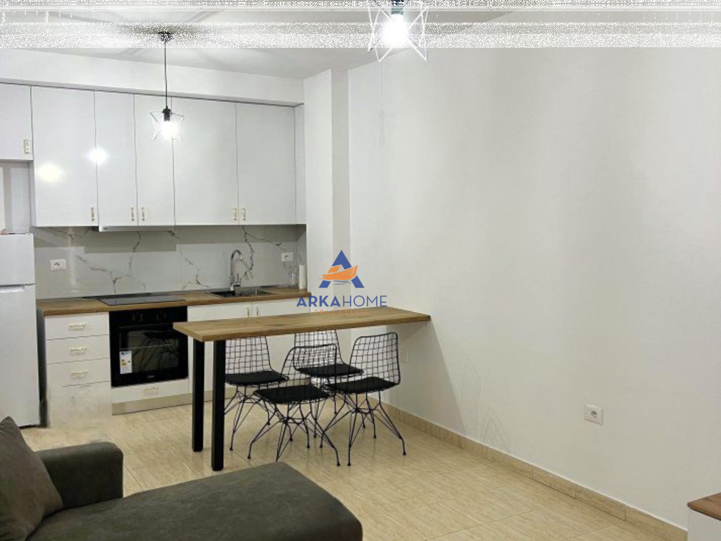 AFFITTASI APPARTAMENTO 2+1+BALCONE "DI FRONTE AL CENTRO KRISTAL CENTER" 800 EURO