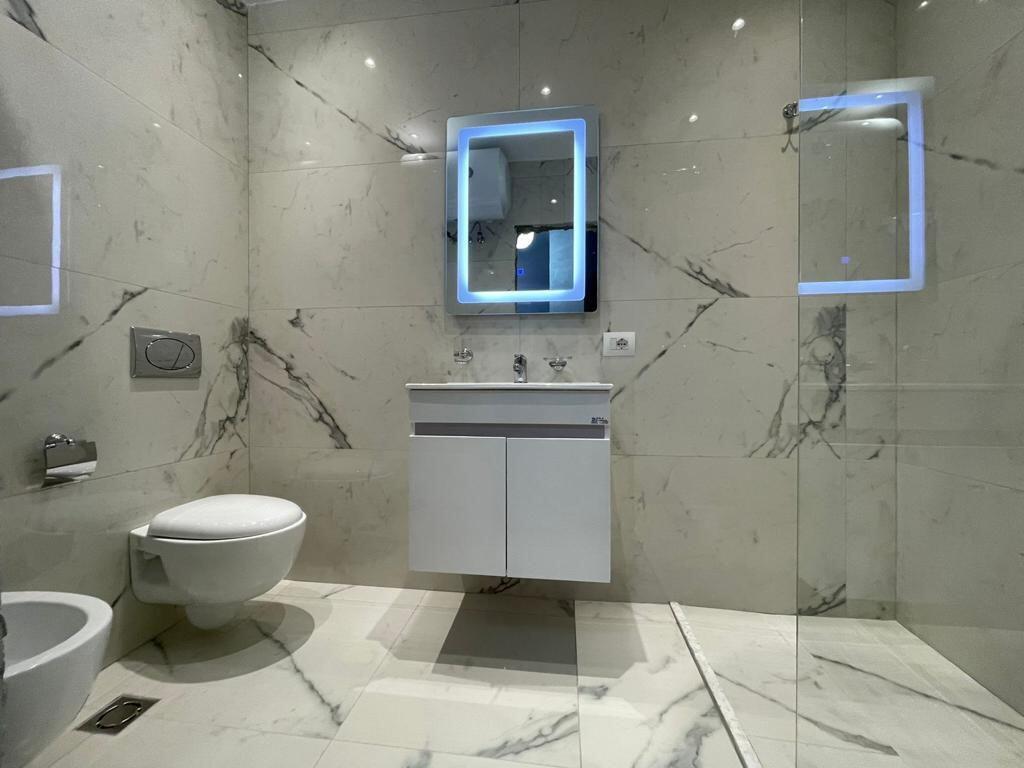🏡 Jepet me Qira Apartament 1+1 – 📍Rruga e Kosovareve 💶 800 € (i padiskutueshëm)