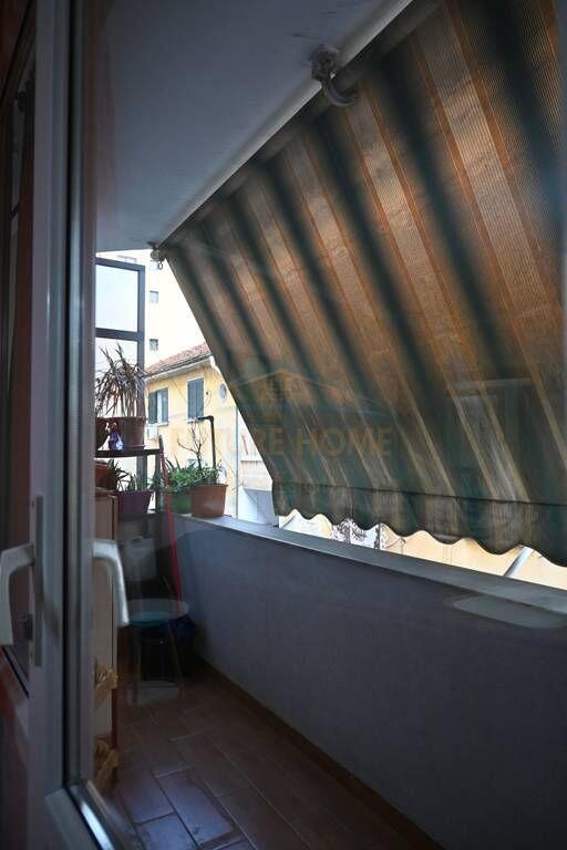 Apartament 2+1 me qera në Rrugën e Dibrës