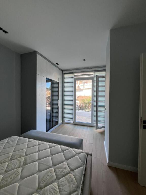 Affitto, Appartamento 2+1+2, Sauk, Tirana