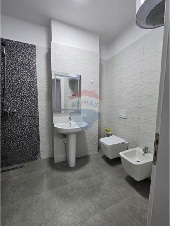 Apartment for rent 2+1+2 at Zogu i Zi