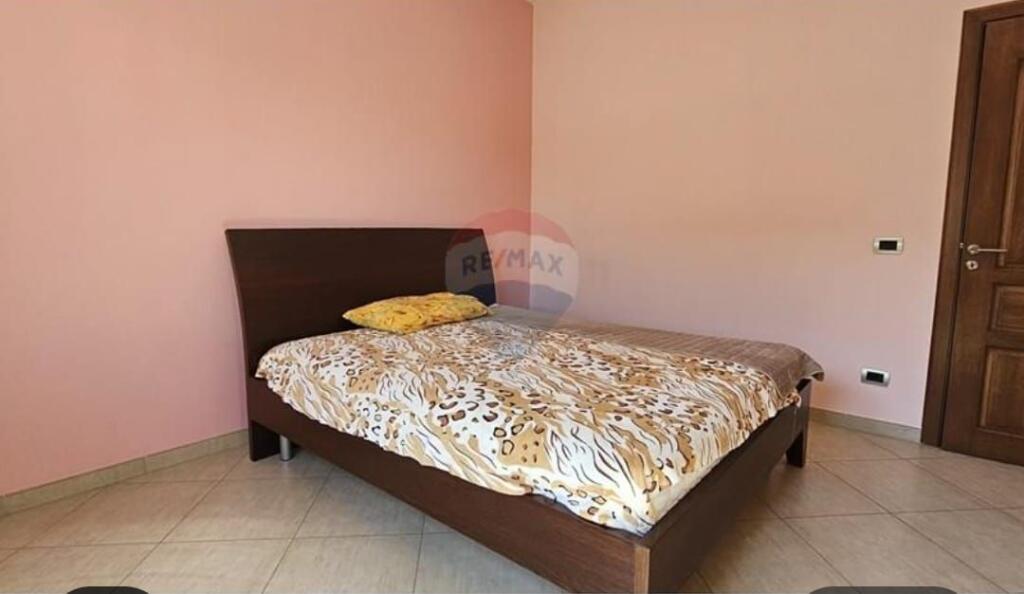 FOR RENT 2 APARTMENTS 2+1+BALCONY ON THE FIRST FLOOR AND ON THE SECOND FLOOR 100m² 50,000 LEKE/ MONTH (SEIT GEGA STREET KODRA E PRIFTIT)