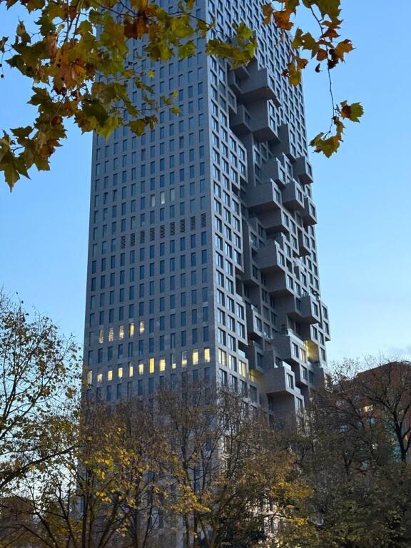 APPARTAMENTO 2+1+2 IN VENDITA A DOWNTOWN❗️ Via Elbasanit