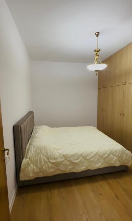 Apartament 2+1 ne Shitje tek Liqeni i Thate