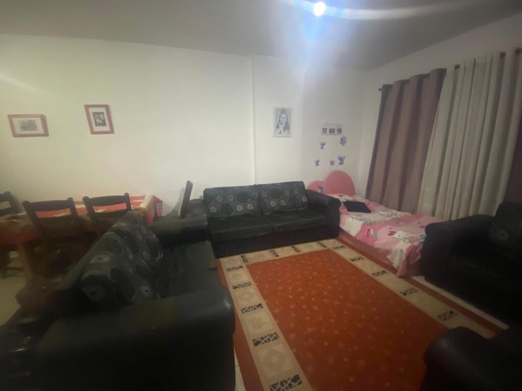 For sale 1+1 at 2 palmat in Astir, 94 thousand euros with mortgage