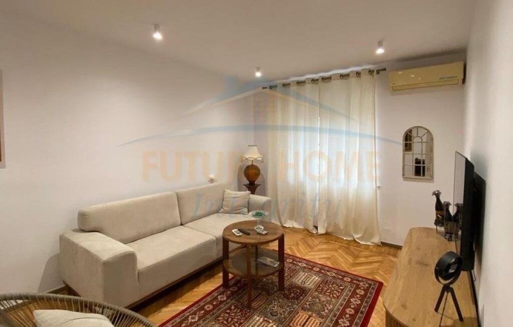 Affitto, Appartamento 1+1+Deposito, Scuola di Balletto, Tirana.