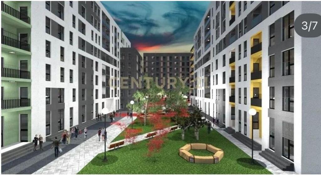 Apartament 2+1+2T Tiranë Hyrje e Re