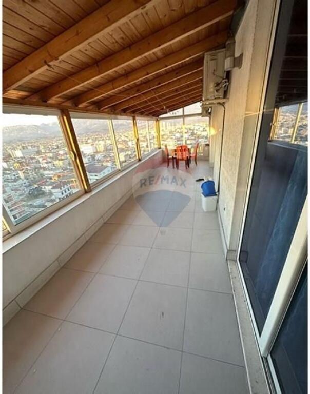 Appartamento 2+1 in Viale Blu, Kamëz