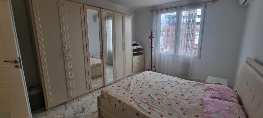 Besim Alla , 2+1 per qira