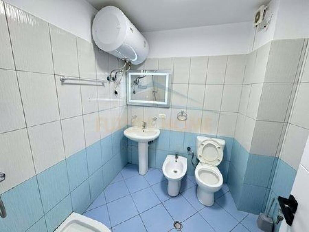 Vendesi in vendita 1+1, Misto Mame