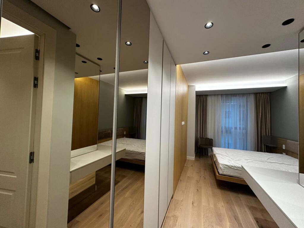 Appartamento 2+1+2 con Posto Auto in Affitto – Vertical Forest Tirana, vicino allo Stadio Qemal Stafa