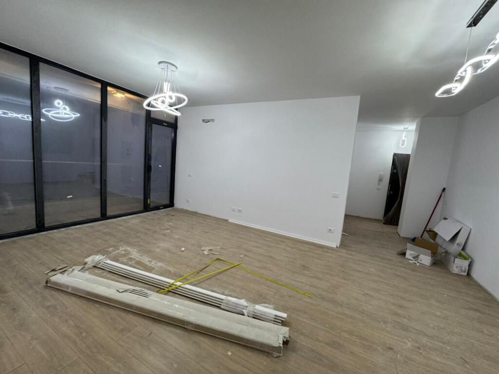 🏡Appartamento 2+1 in Affitto  📍Porcelan 1💰Prezzo: 50.000 lek netti