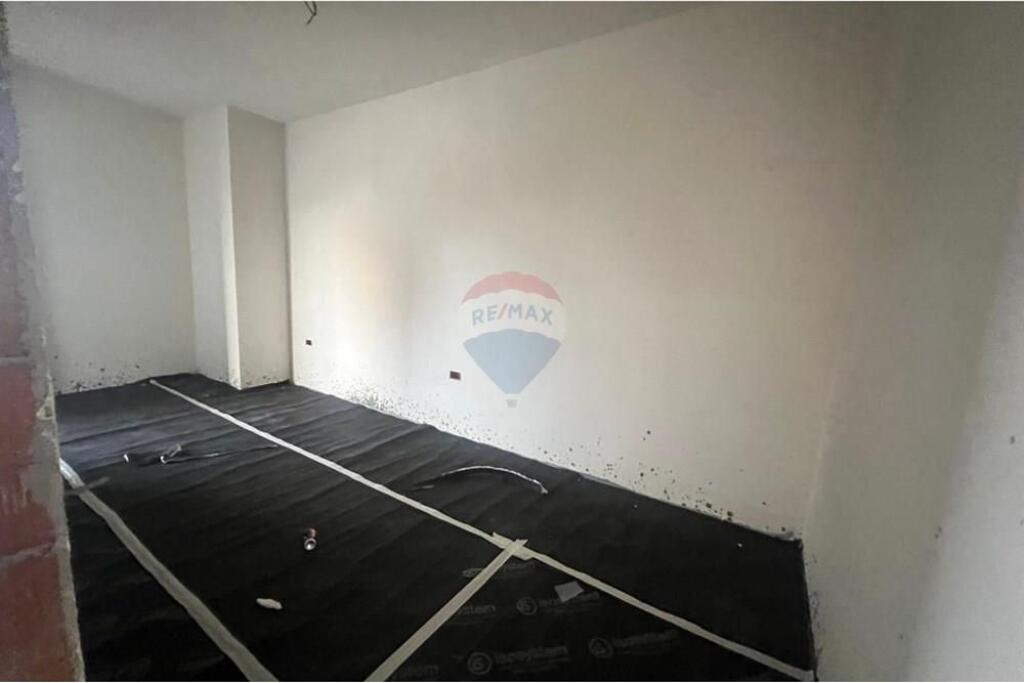 Apartment - For Sale - Rruga Rreshit Çollaku, Tirana(ID: 530191031-735)