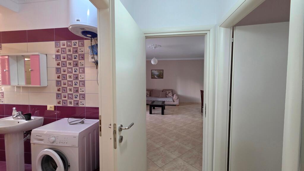 Appartamento 2+1 in vendita a Skele, Vlore
