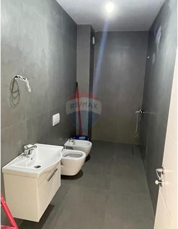 Appartamento - In Vendita - Via 5 Maji, Tirana(ID: 530571005-43)