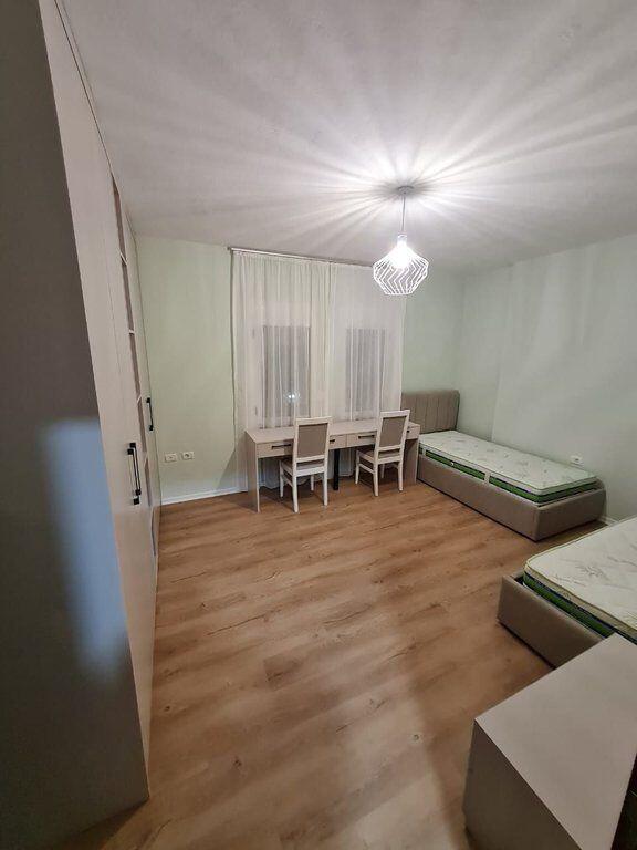 Appartamento 2+1+ Posto Auto, in vendita Via Kavaja