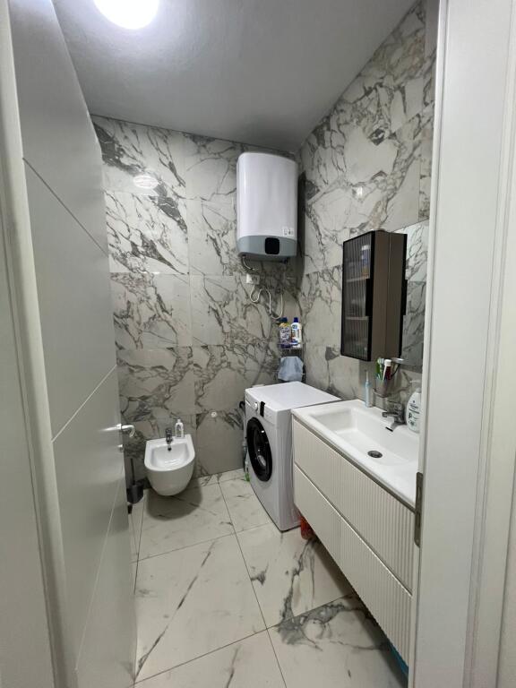 🏡 Jepet me Qira Apartament 1+1