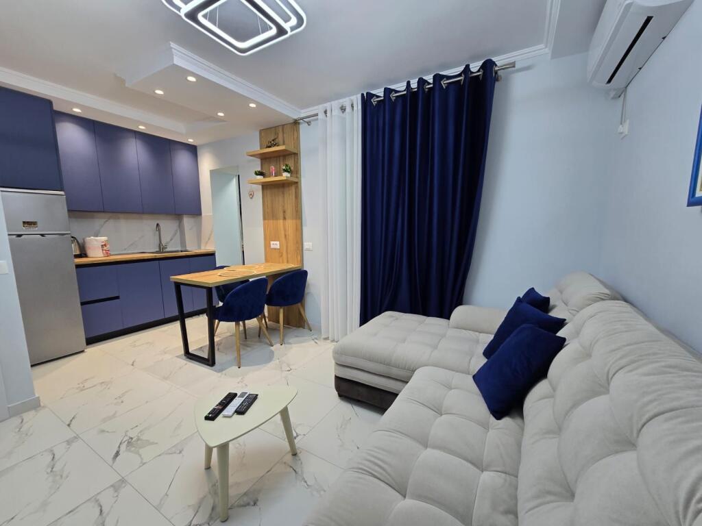 Apartament me qira te Rr. e Elbasanit
