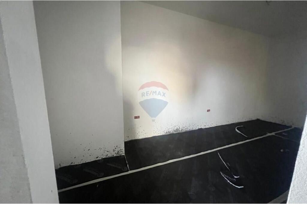 Apartment - For Sale - Rruga Rreshit Çollaku, Tirana(ID: 530191031-735)