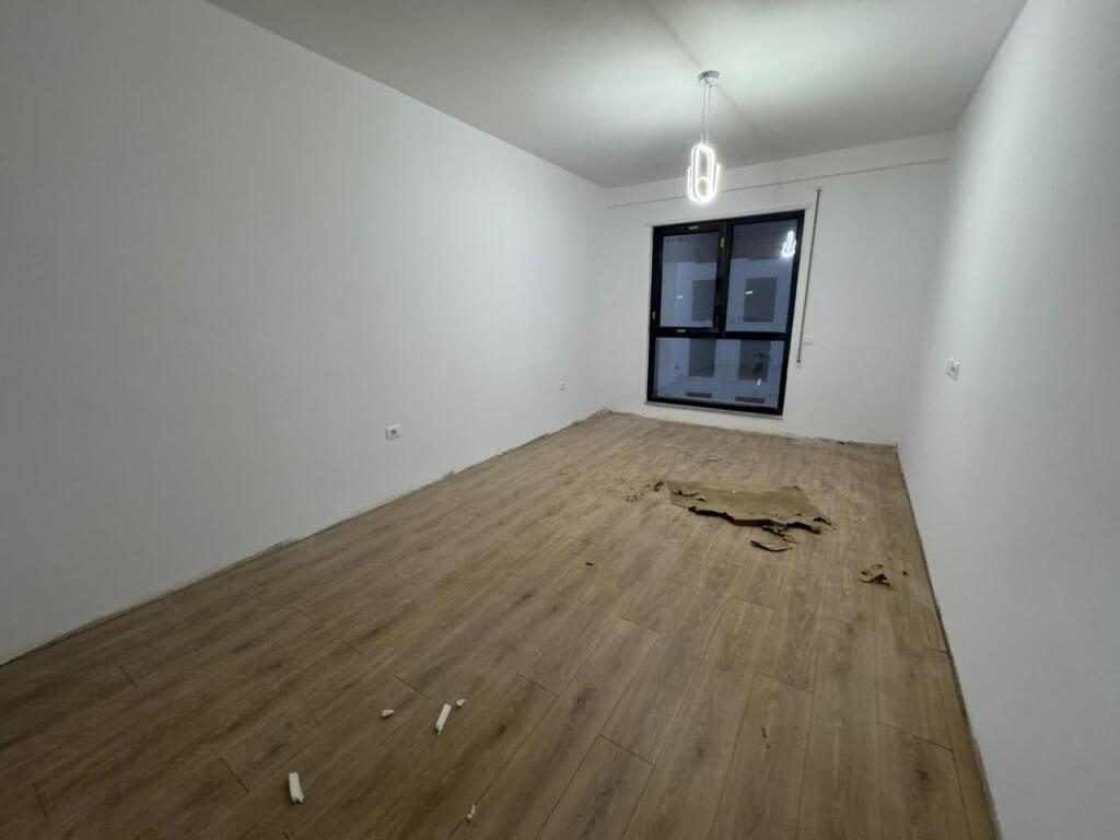 🏡Appartamento 2+1 in Affitto  📍Porcelan 1💰Prezzo: 50.000 lek netti