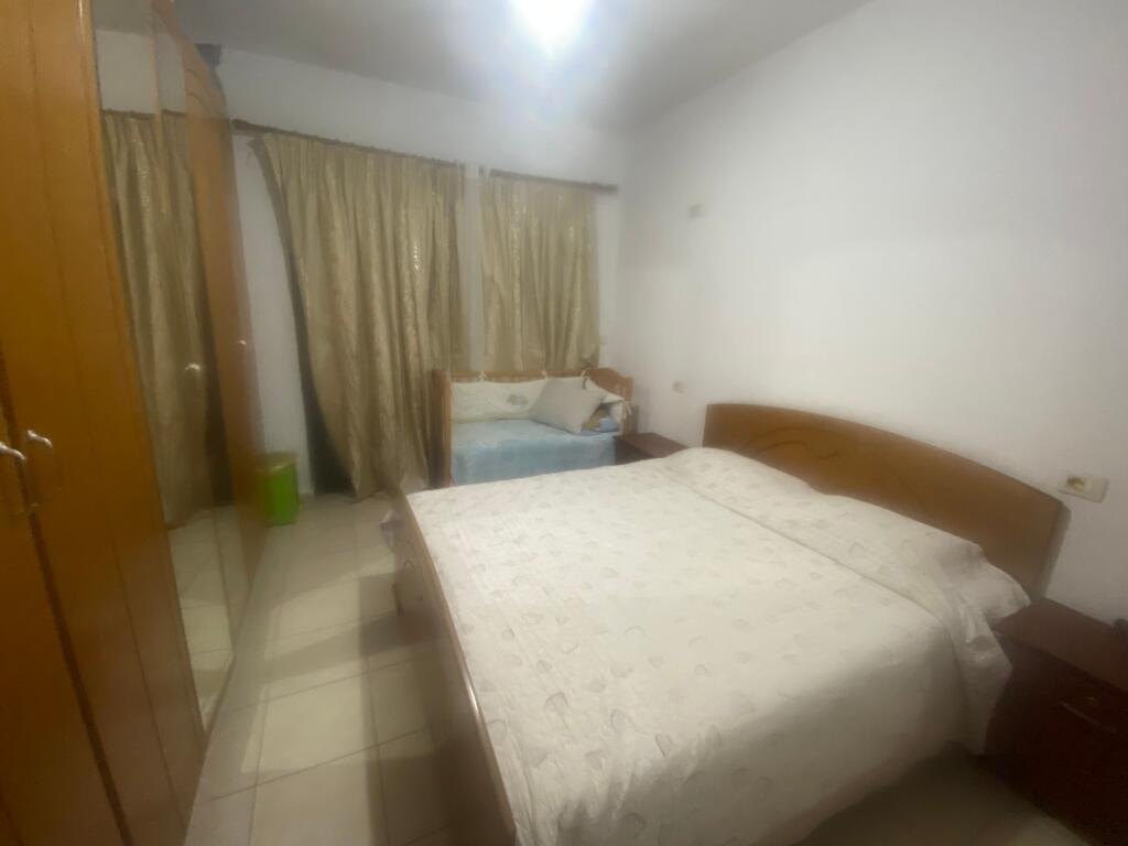 For sale 1+1 at 2 palmat in Astir, 94 thousand euros with mortgage