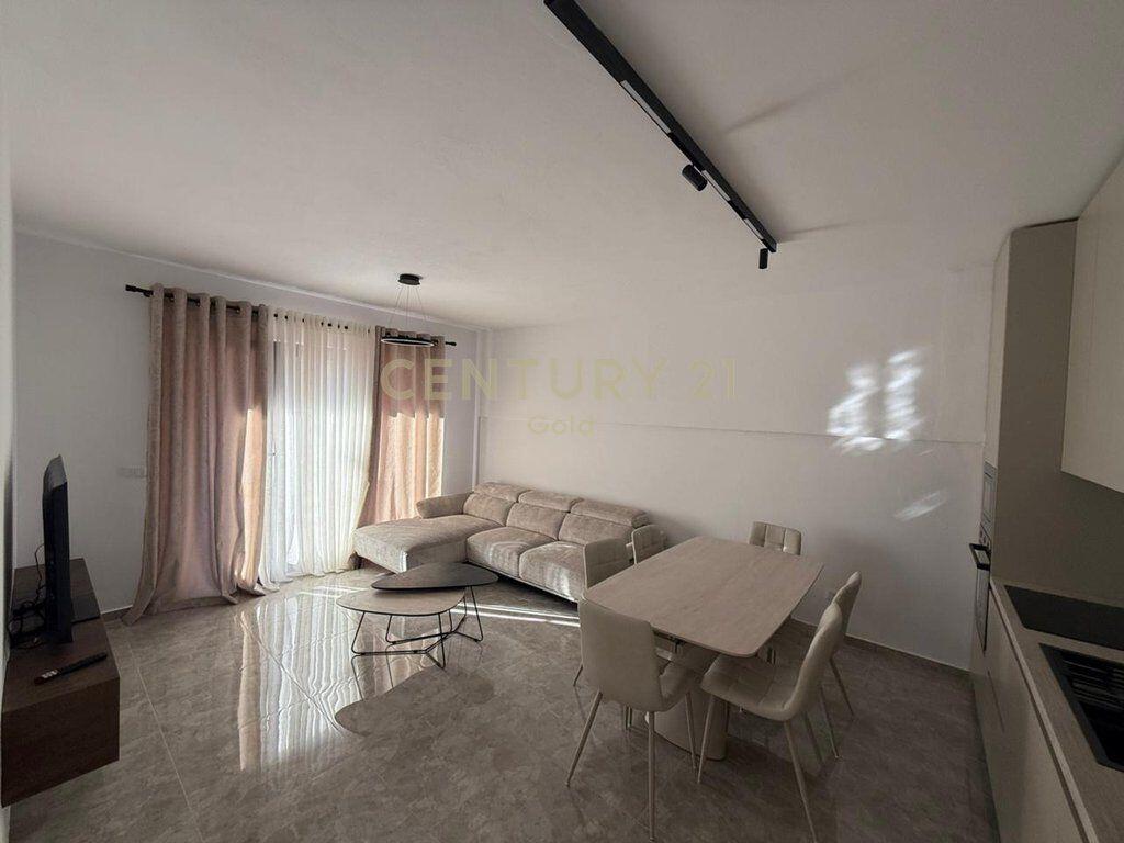 FOR RENT APARTMENT 2+1+2+ PARKING SPACE AT KODRA E DIELLIT! 900 € /Month Total Area 114m2