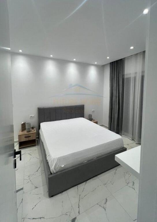 Qera, Apartament 1+1 , Zogu i Zi, Tirane