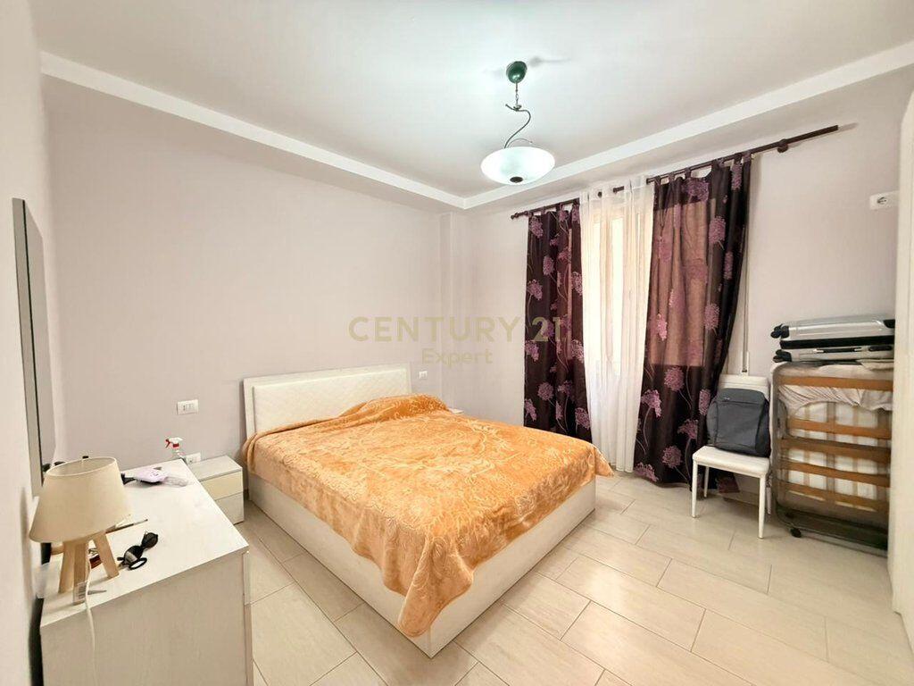 Appartamento 1+1 in Vendita Vicino al Porto, Quartiere n. 3, Durazzo