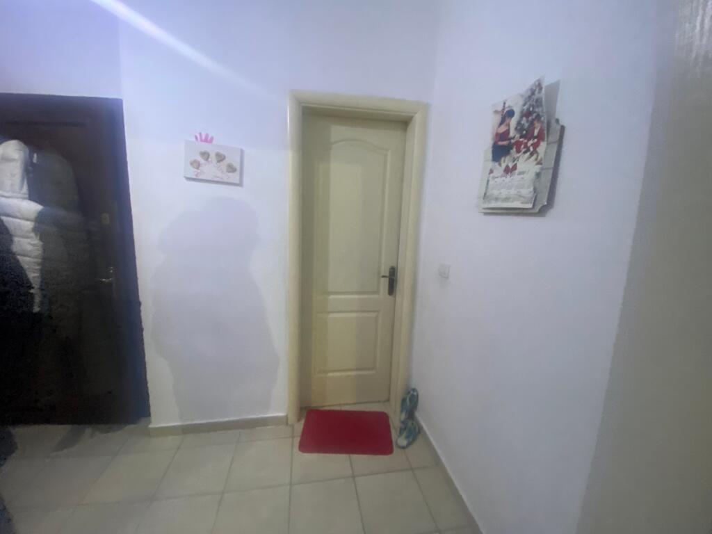 For sale 1+1 at 2 palmat in Astir, 94 thousand euros with mortgage