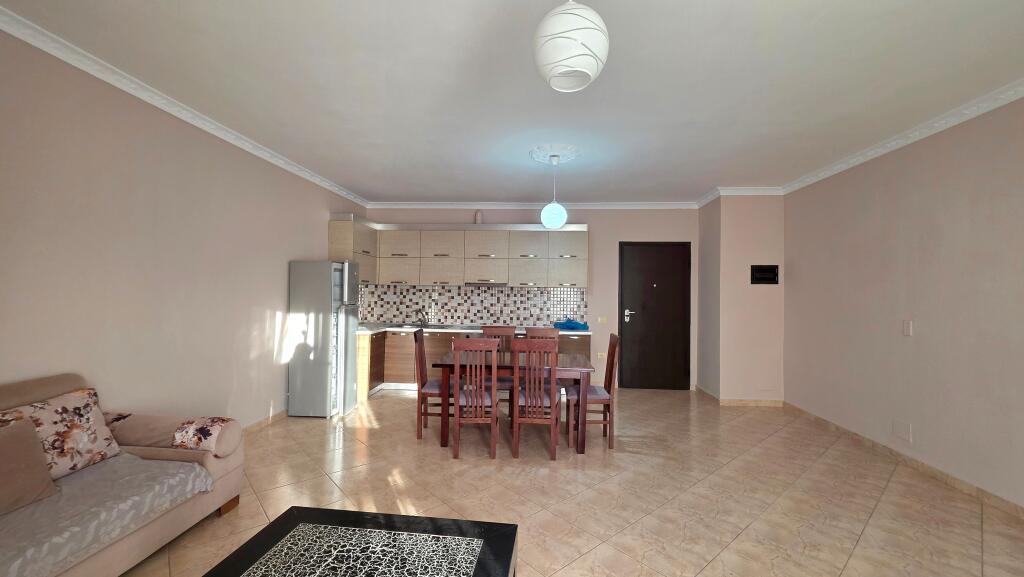 Appartamento 2+1 in vendita a Skele, Vlore