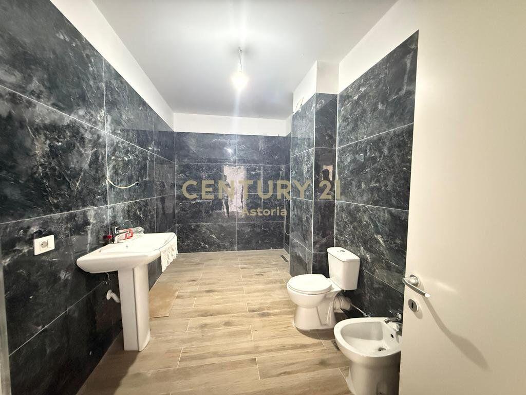 AFFITTASI APPARTAMENTO 2+1 A RRETHI I SAUKUT, TIRANA