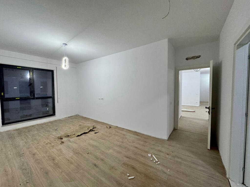 📣 QERA Apartament 2+1 📍 Kompleksi Porcelan 1, Prane RTV Klan ✨