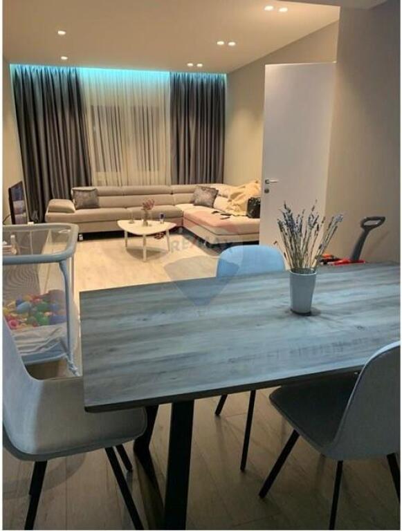 🏡 Casa Privata 2+1 in Vendita – 7 Palazzi, Vlora